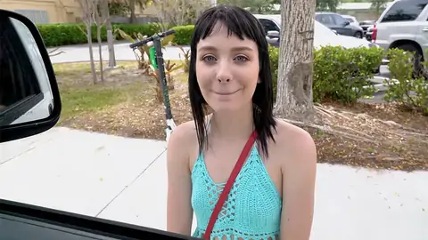 Ultra-Ultra-cute teenage is showcasing her lil' bra-stuffers to the driver