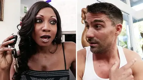 Beefy lad is fingering an dark-hued girl in the living room