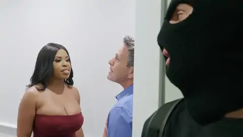 Burglar concludes up nailing a giant-chested dark-hued with phat bobos